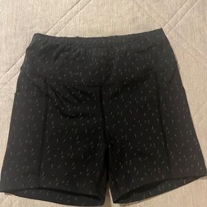 Oiselle Firecracker Reflective Black Shorts with Bird Design